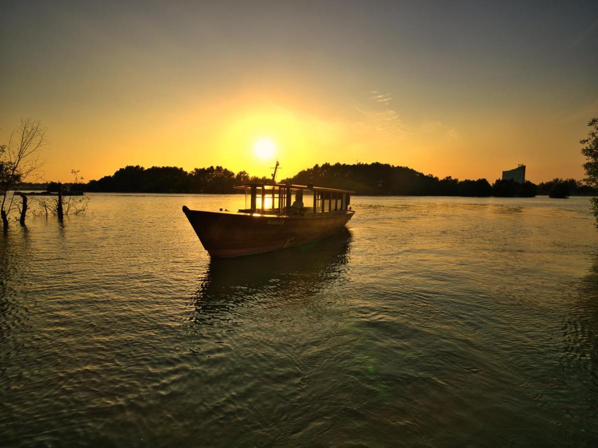 Legacy Mekong Hotel Can Tho Bagian luar foto